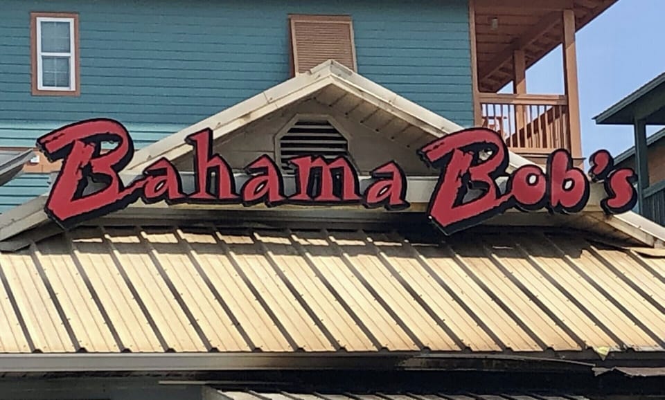 Great restaurant next door! 