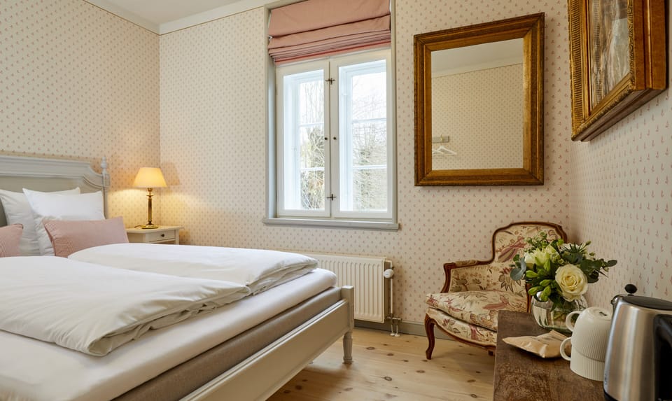 Standard Double Room | Individually decorated, individually furnished, iron/ironing board