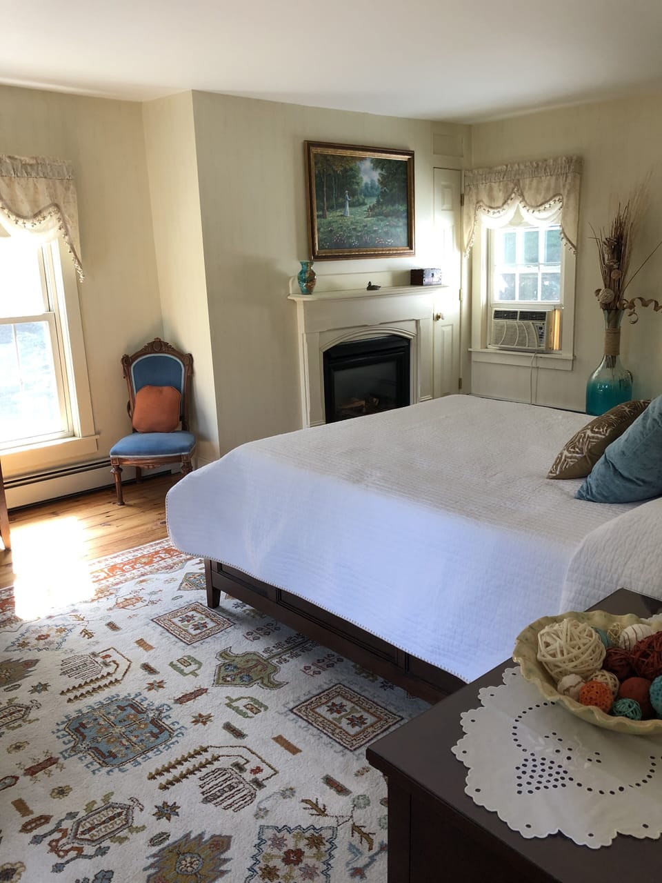 Double Room, Lake View / No pets allowed | Desk, iron/ironing board (on request), WiFi (free)