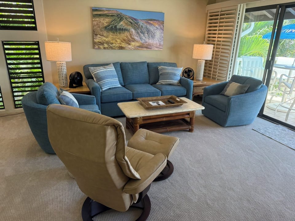 Living room furniture (new April 2026)