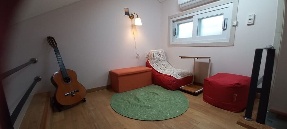 Traditional Condo #1 | Blackout drapes, soundproofing, free WiFi