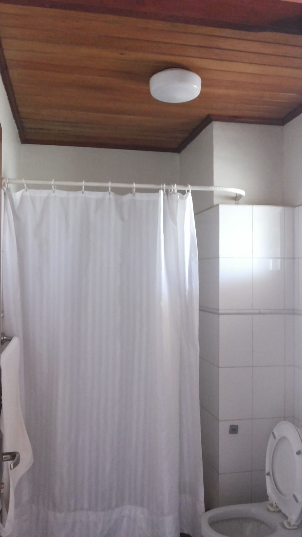 Double Room | Bathroom amenities | Shower, free toiletries, slippers, towels