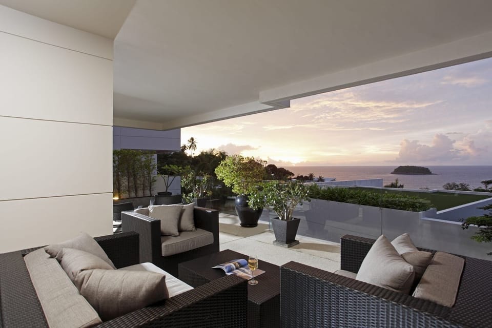 The Heights B18 | Terrace/patio
