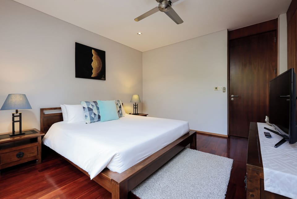 The Heights Ocean View 2-Bedroom Unit C1 | 2 bedrooms, in-room safe, iron/ironing board, WiFi (free)