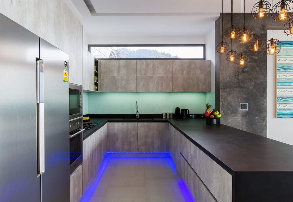 Villa OMARI - 5bedroom with private pool | Private kitchen | Fridge, microwave, oven, stovetop