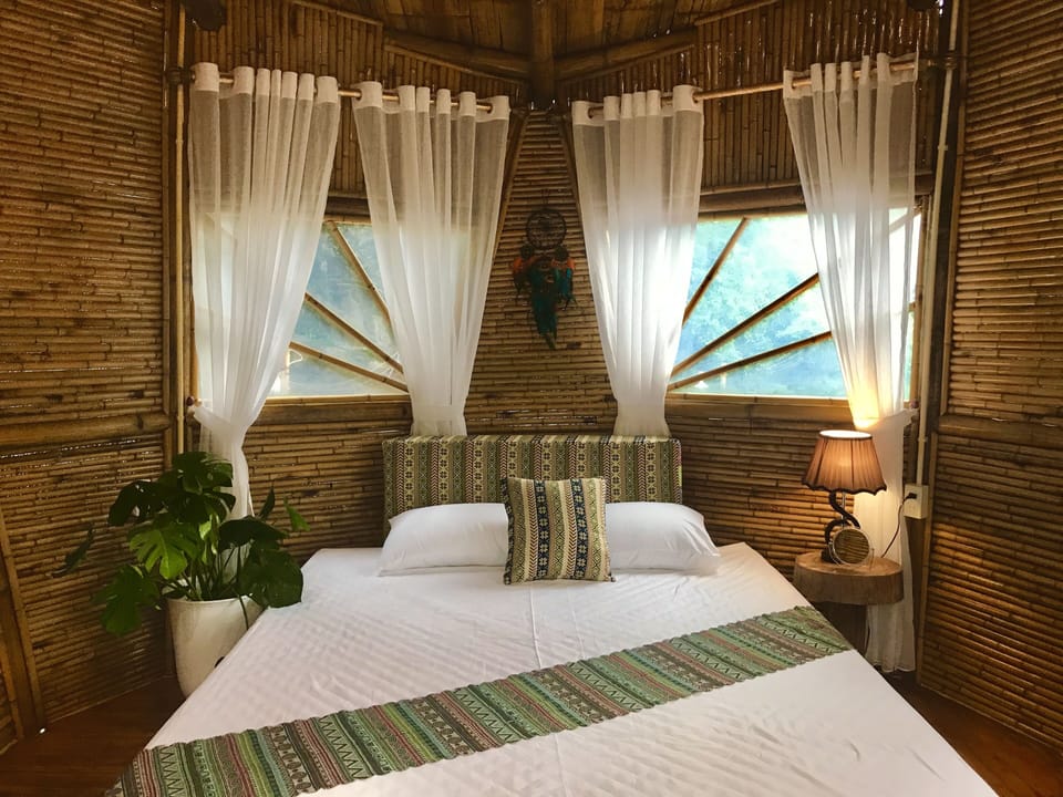 Bamboo Tree House | Minibar, individually decorated, individually furnished, soundproofing