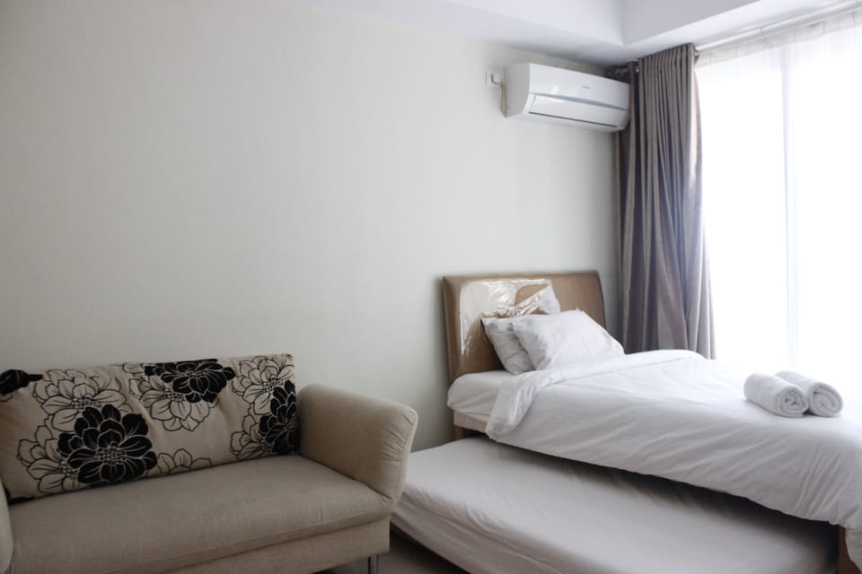 Room | 1 bedroom, desk, WiFi (free), bed sheets