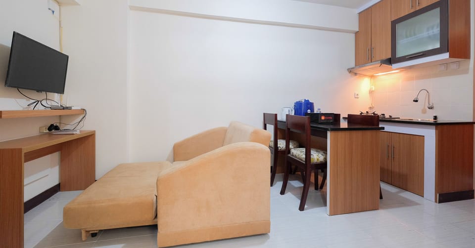 Room | Living room | TV