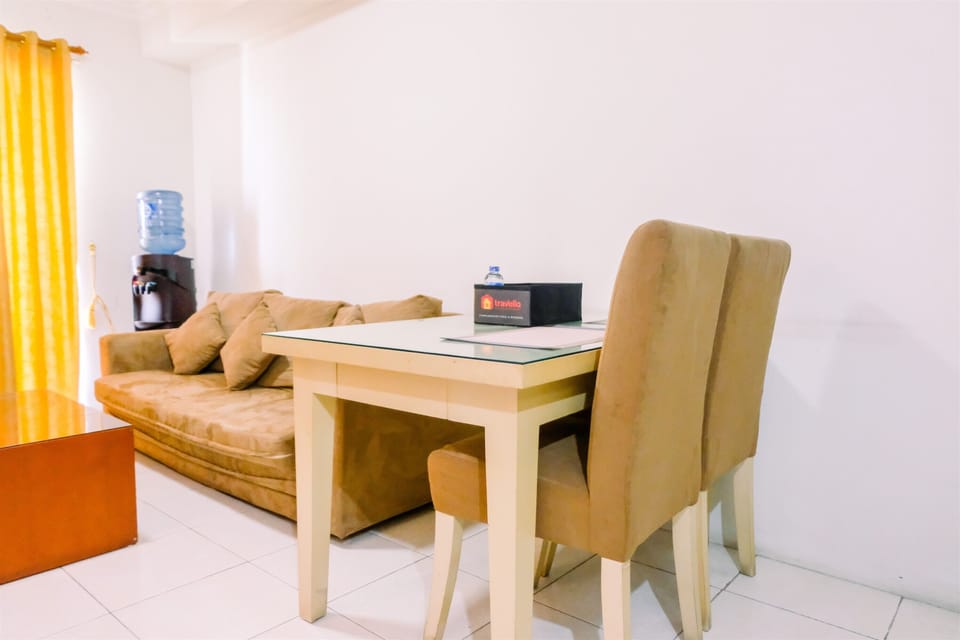 Room | In-room dining