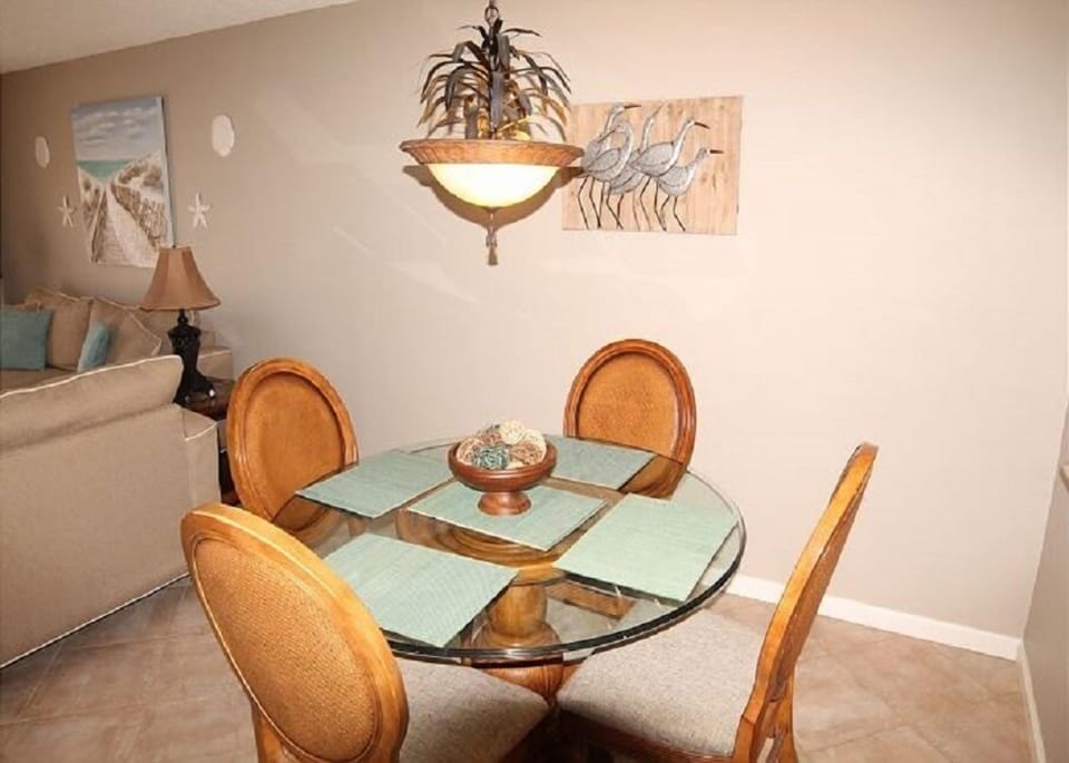 Condo, Multiple Beds, Patio, Ocean View | Dining