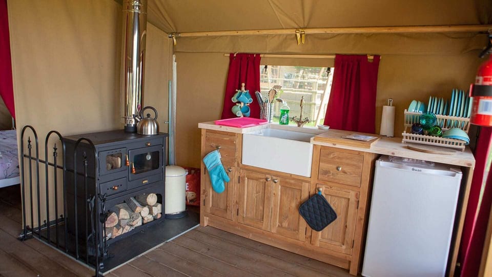 Private kitchenette