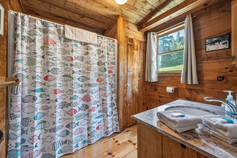 Main Floor Bathroom
