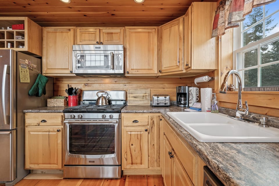 Fully equipped kitchen