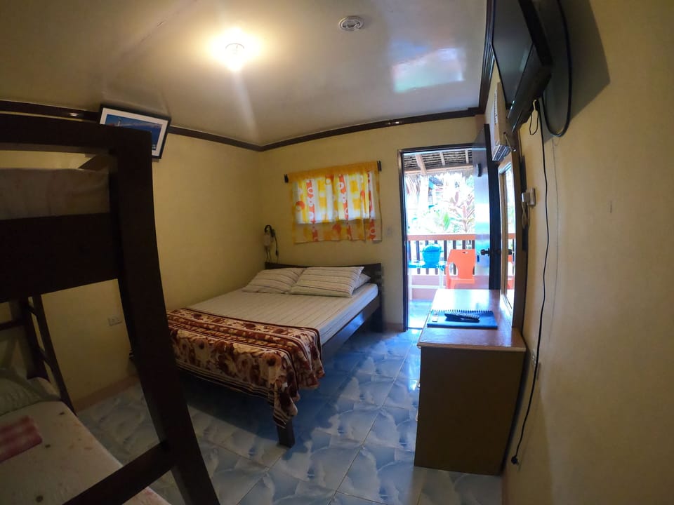 Quadruple Room | Bed sheets