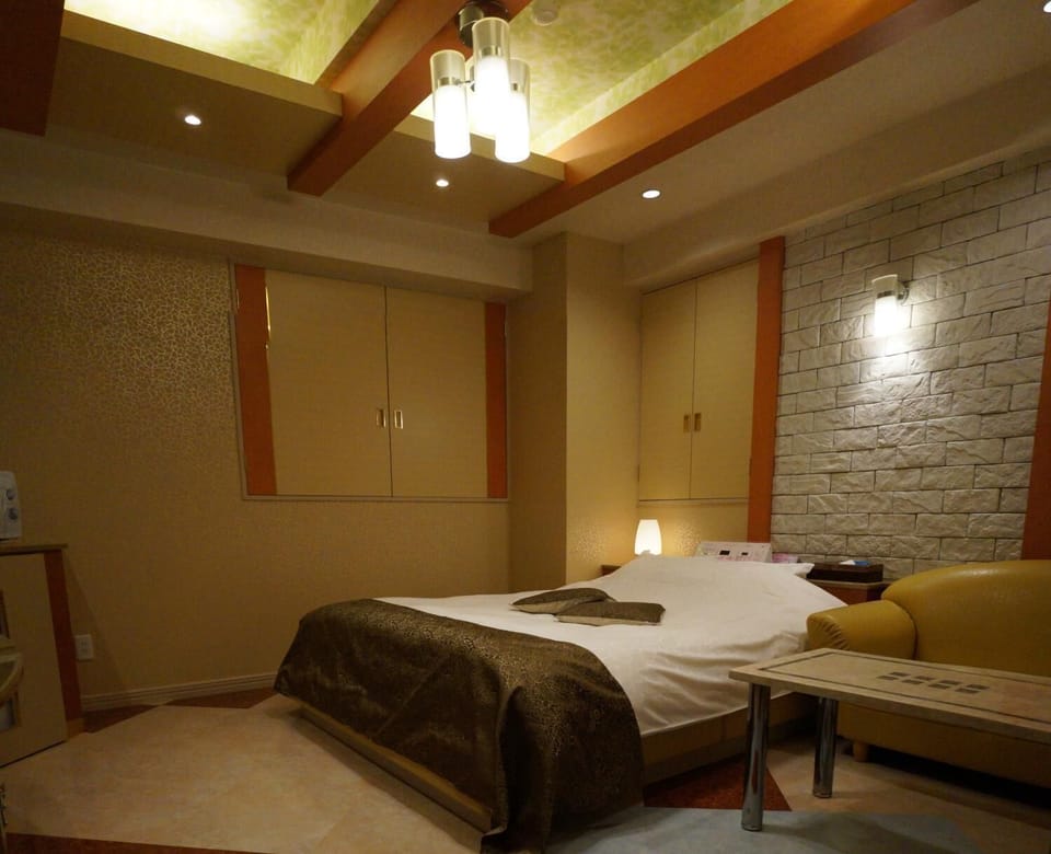 Individually decorated, individually furnished, soundproofing, free WiFi
