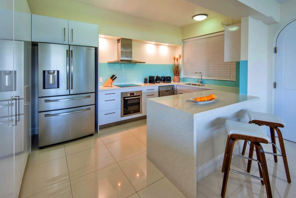 Apartment, 2 Bedroom | Private kitchen | Fridge, microwave, stovetop, dishwasher