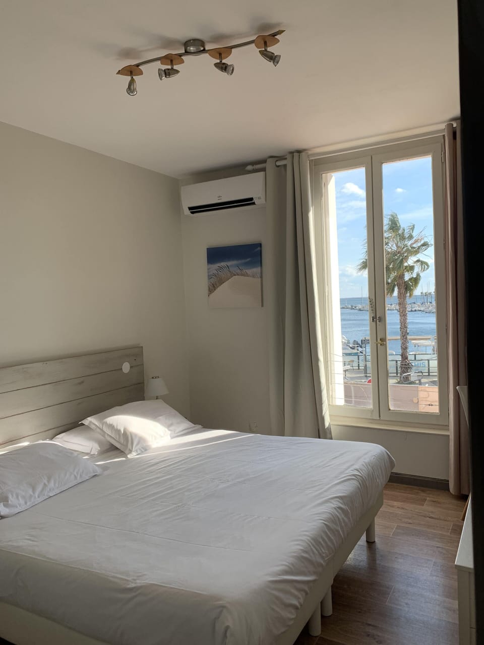 Apartment (Petit Vapeur) | View from room
