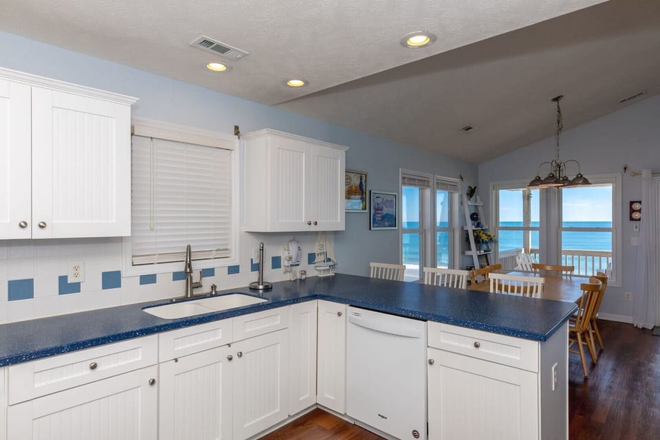 12             Kitchen II