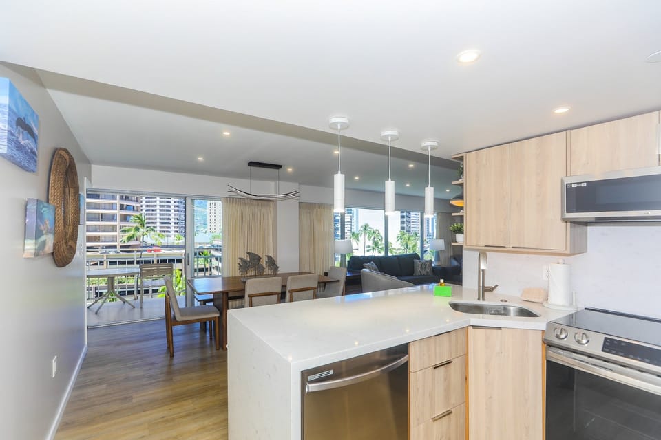 Condo, 2 Bedrooms | Private kitchen | Coffee/tea maker, fridge, oven, toaster