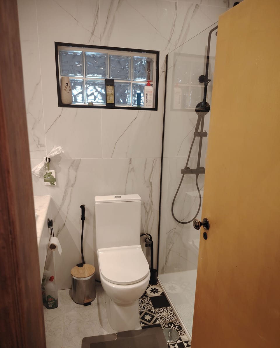 espichel bathroom