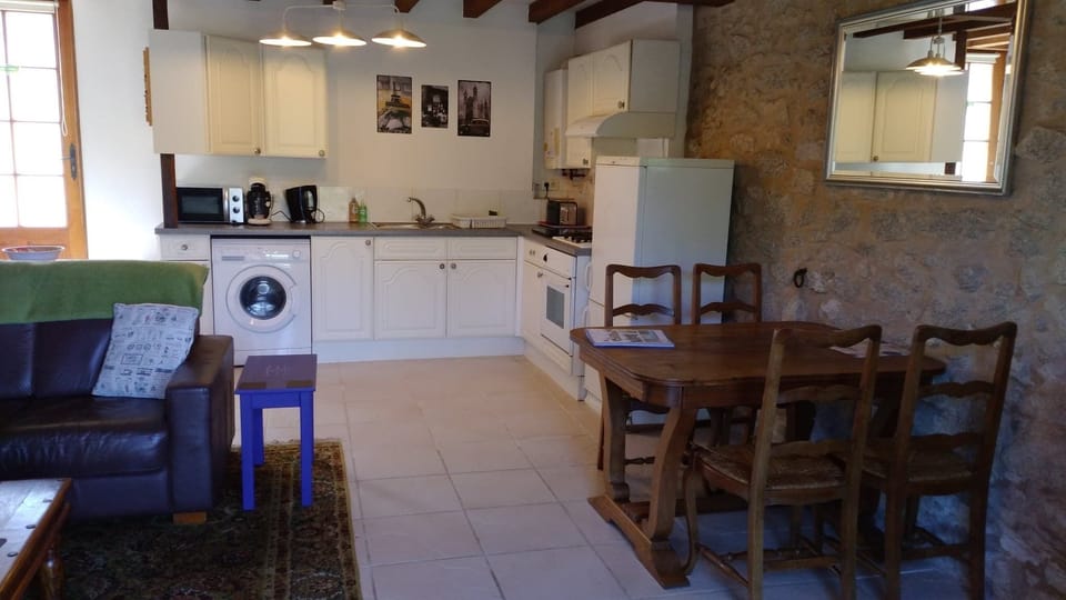 Well equipped kitchen with open plan living and dining space