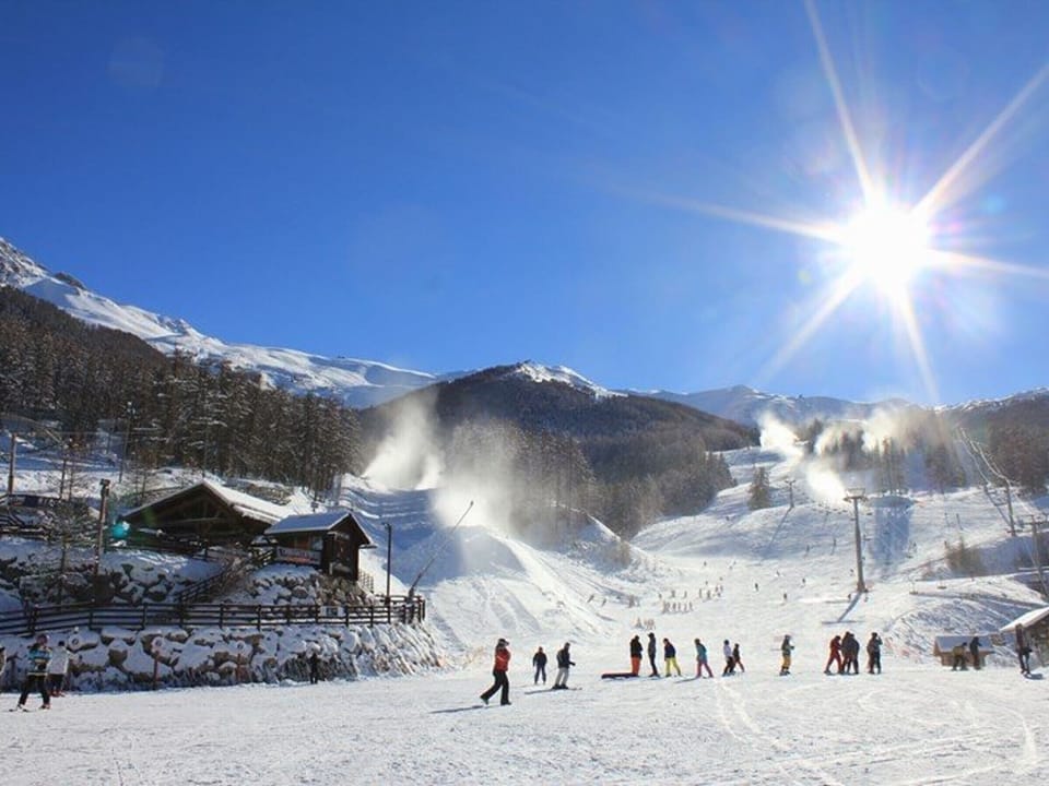 Snow and ski sports