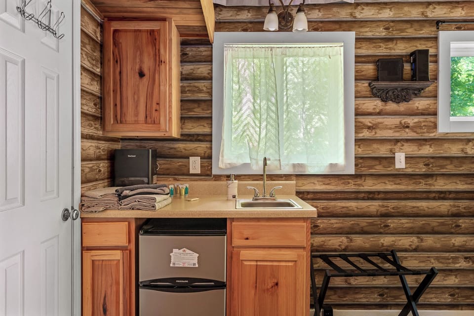 Well-equipped & spotless – Everything you need, just steps from the sofa
