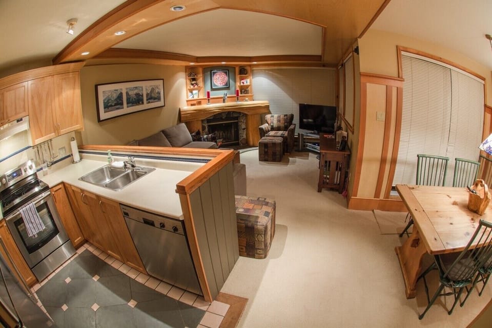 Kitchen/living room, second level