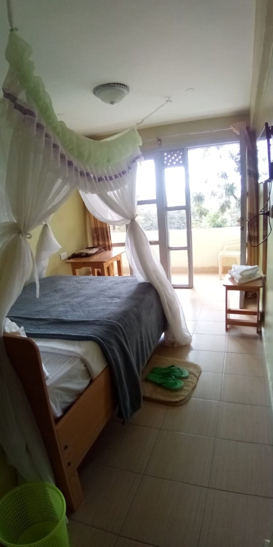 Double Room | Desk, blackout drapes, free WiFi, bed sheets