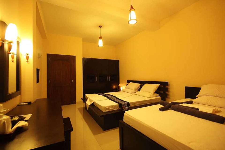 Luxury Double Room | Blackout drapes, iron/ironing board, free WiFi, bed sheets