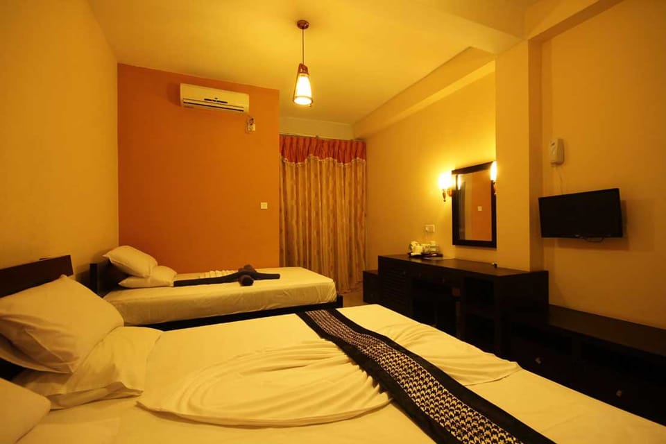 Luxury Double Room | Blackout drapes, iron/ironing board, free WiFi, bed sheets