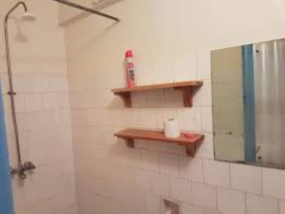 Standard Room | Bathroom | Shower, free toiletries, slippers, towels