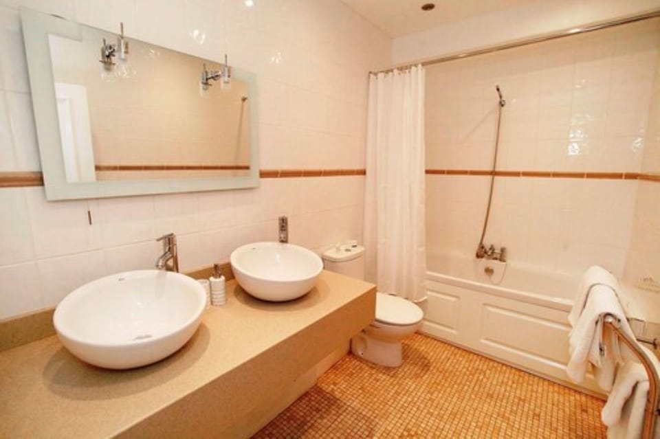 Free toiletries, hair dryer, towels