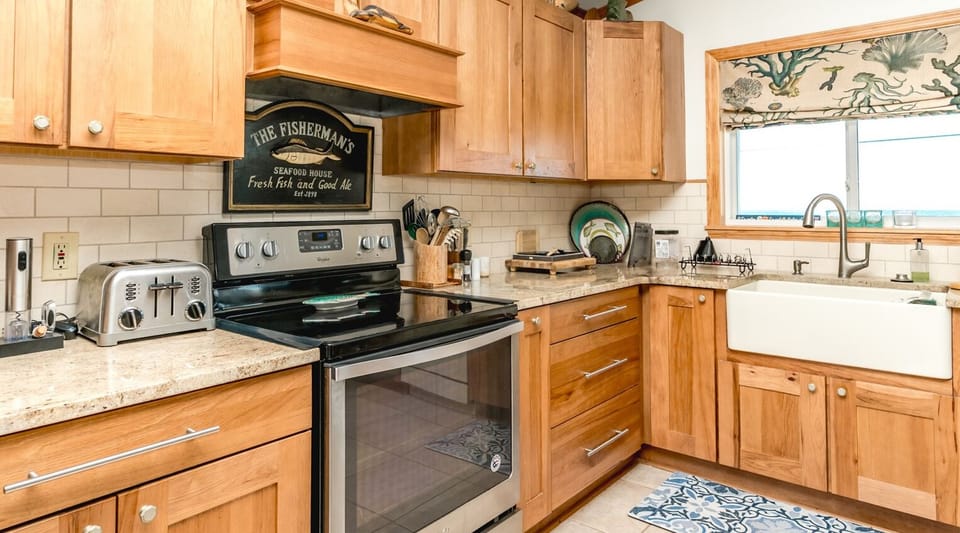 Kitchen III