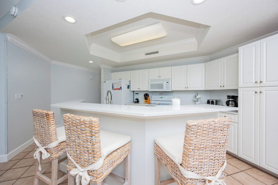 Wake up with morning coffee at the breakfast bar and get ready for a day of adventure