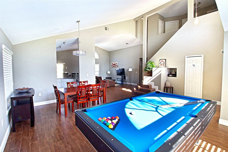 Pool table and floor layout