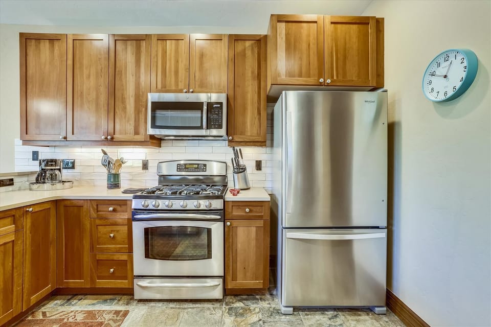 Kitchen - Highland Greens Comfort - Breckenridge Vacation Rental