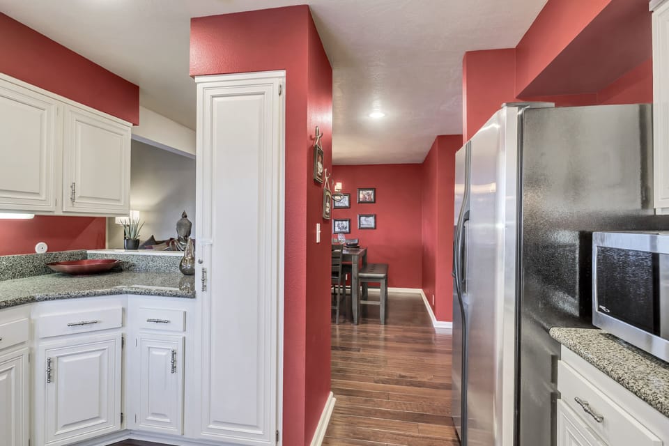 Kitchen to dining area
