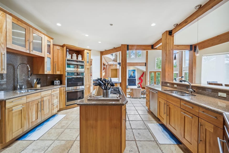 Kitchen - Lookout on Christie Lane - Breckenridge Vacation Rental