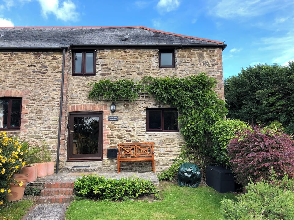 Garden | Cider Press Cottage, Fowey