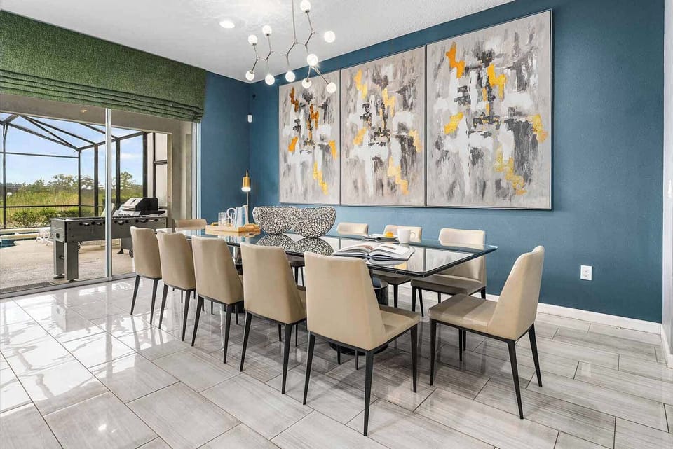 Dining Room *Highlight*