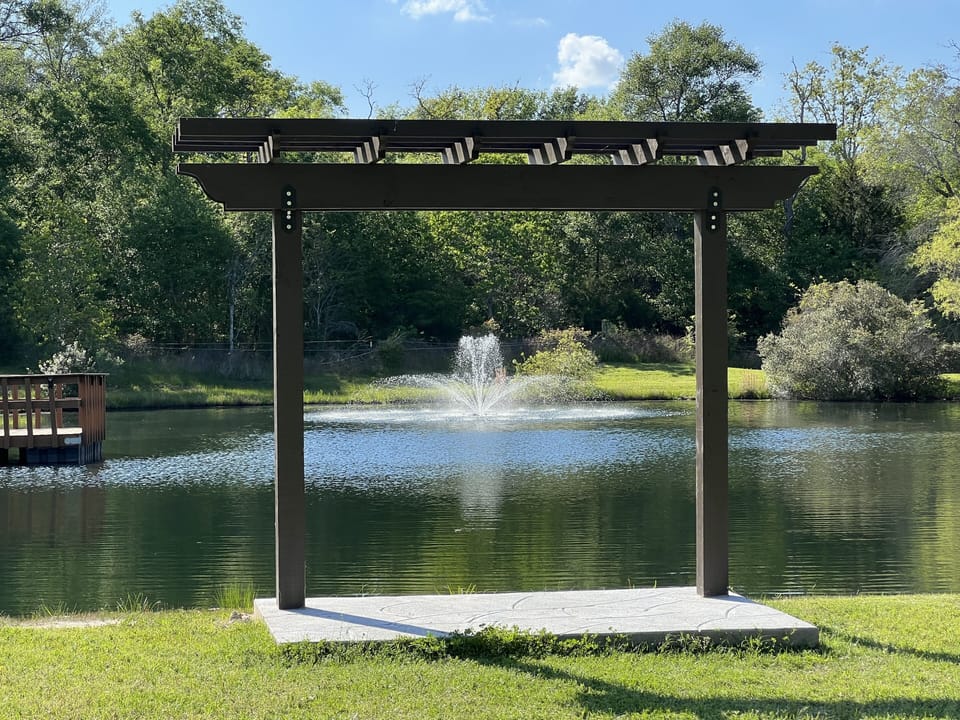 Say "I DO" under the wedding pergola!