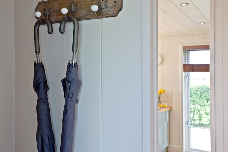 Coat Storage-Peppers Lodge