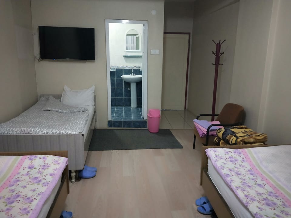 Standard Triple Room | Premium bedding, blackout drapes, soundproofing, free WiFi