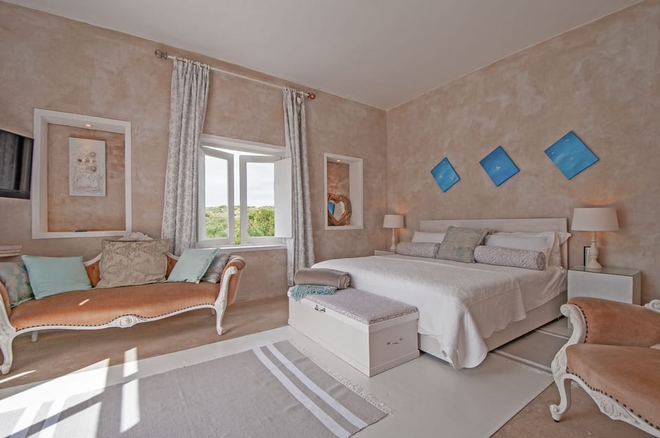 Premium Apartment | Premium bedding, individually decorated, individually furnished