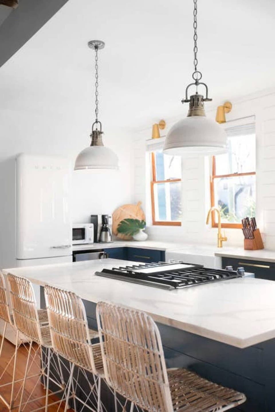 2 Fully Equipped + All High-End Appliances!