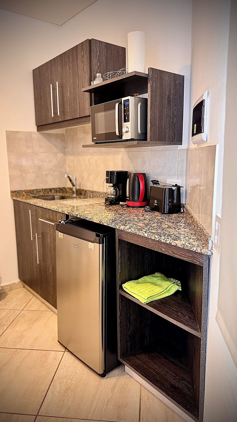 Premium Cabin, 1 King Bed, Mountain View | Private kitchen | Mini-fridge, microwave, coffee/tea maker, electric kettle