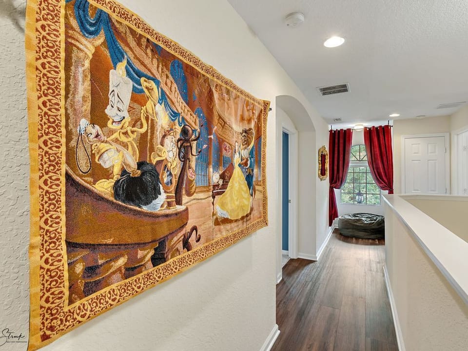 Upstairs Hall with reading nook