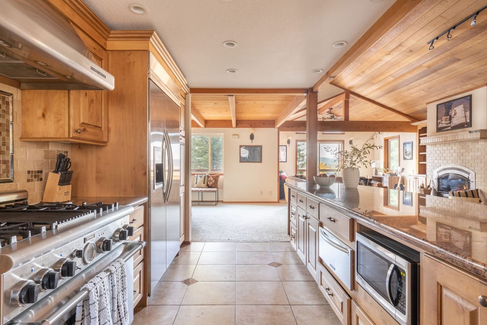 A kitchen that can fit the whole family!