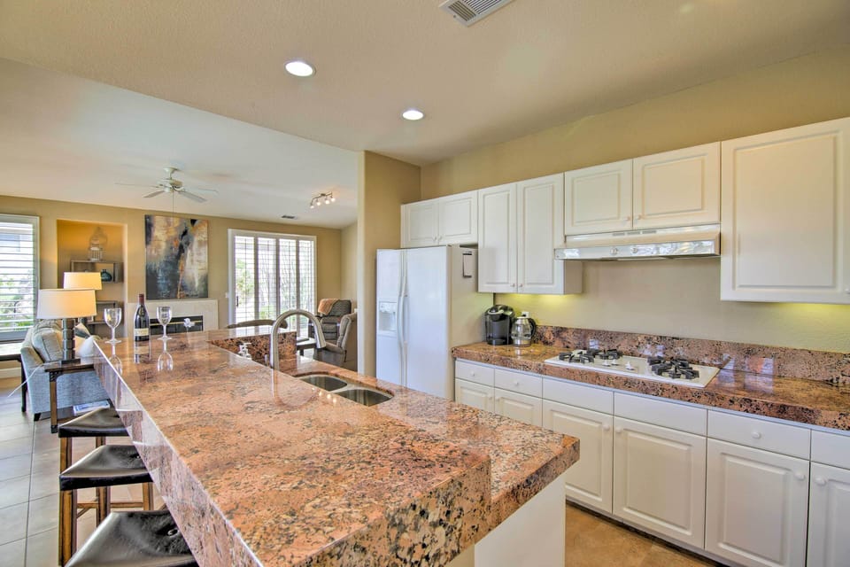 Fully Equipped Kitchen | Keurig Coffee Maker